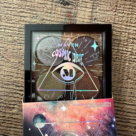 Maven Beauty Makeup Gift Box Set Rose Water Setting Spray & Cosmic Drip Palette - Picture 13 of 13